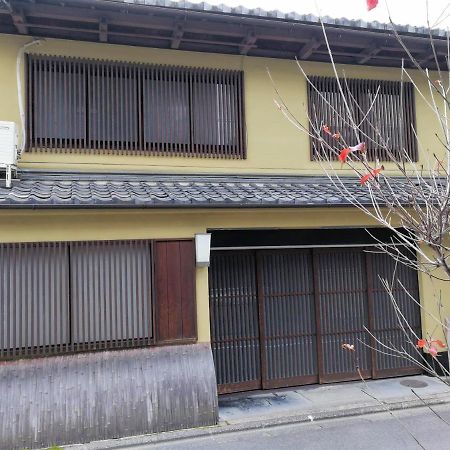 京都二条城近く京町屋120年の歴史に泊まる エクステリア 写真