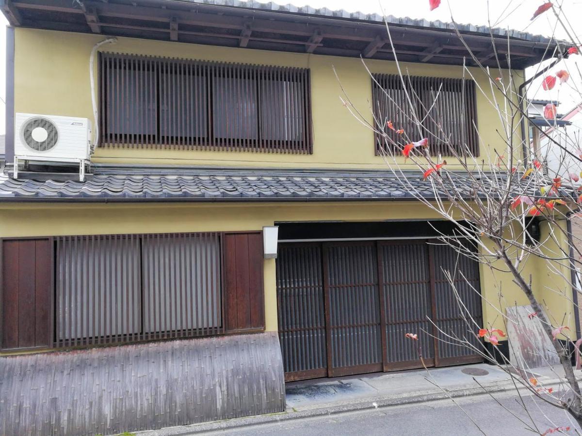 京都二条城近く京町屋120年の歴史に泊まる エクステリア 写真